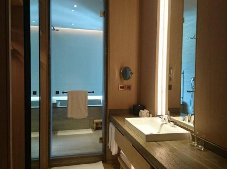 اتاق سوپریور, Mu Jiao Xi