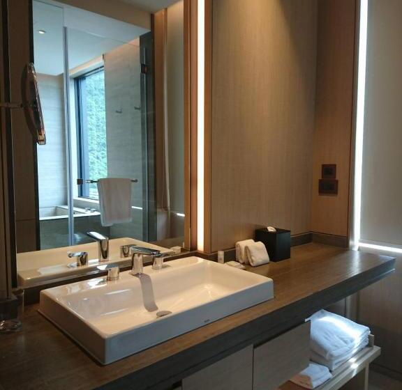 اتاق سوپریور, Mu Jiao Xi