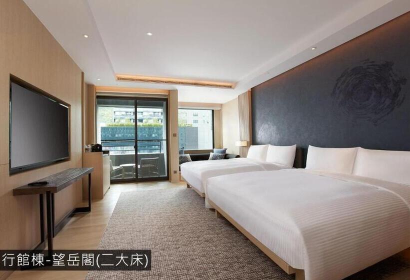 اتاق لوکس چهار تخته, Mu Jiao Xi