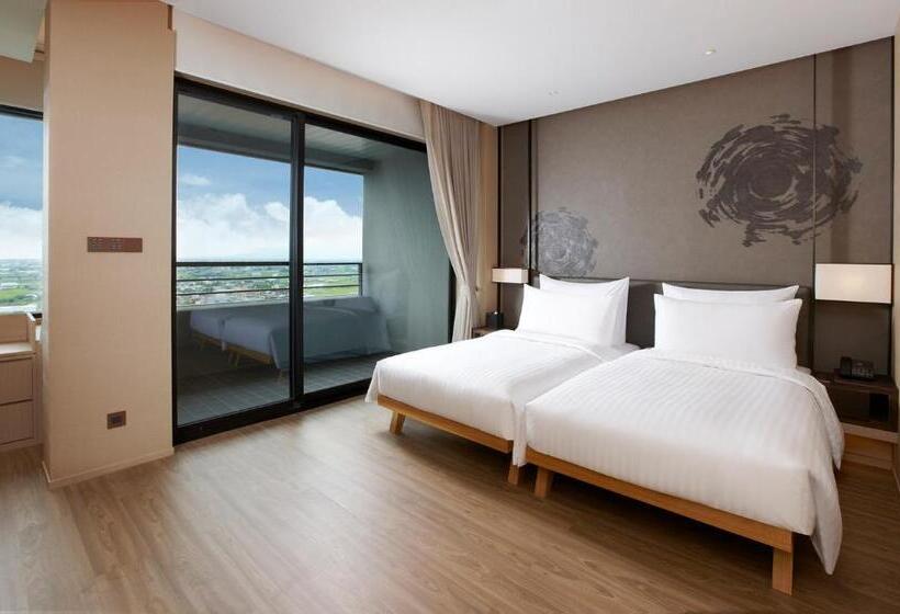 سوئیت پرزیدنت, Mu Jiao Xi