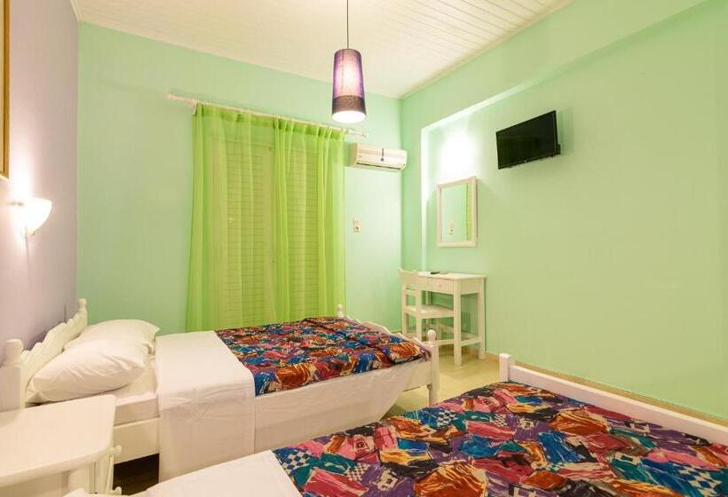 Студио Стандарт с Балконом, Ni Mar Studios & Apartments