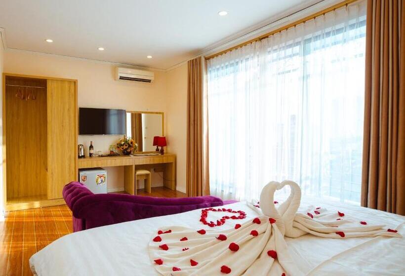 חדר דלוקס, Royal Hotel Ha Noi