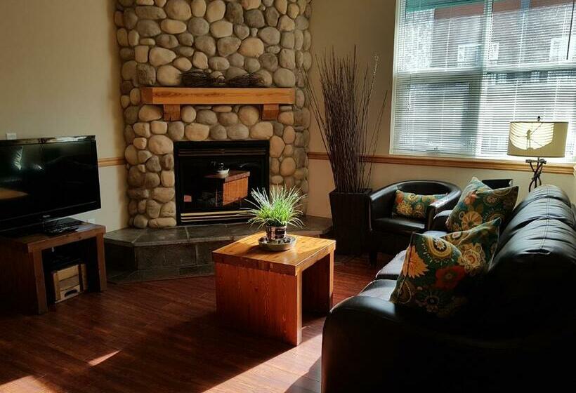 جناح مزود بجاكوزى, Sunset Resorts Canmore And Spa