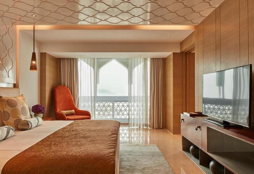 سوییت با چشمانداز دریا, The Taj Mahal Tower Mumbai