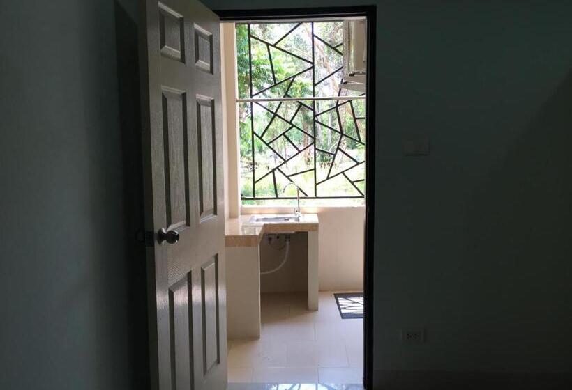 Номер Economy, Rayonghouse Resort