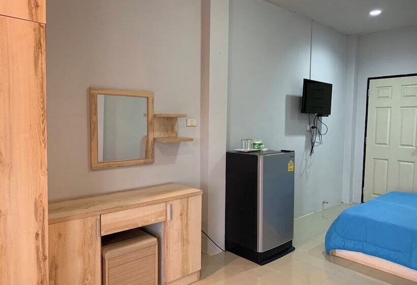 Номер Стандарт, Rayonghouse Resort