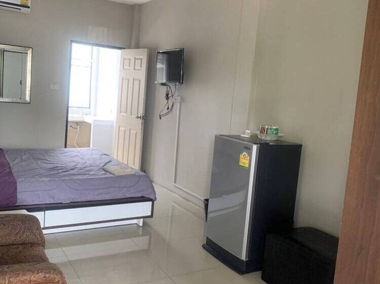 Номер Стандарт, Rayonghouse Resort