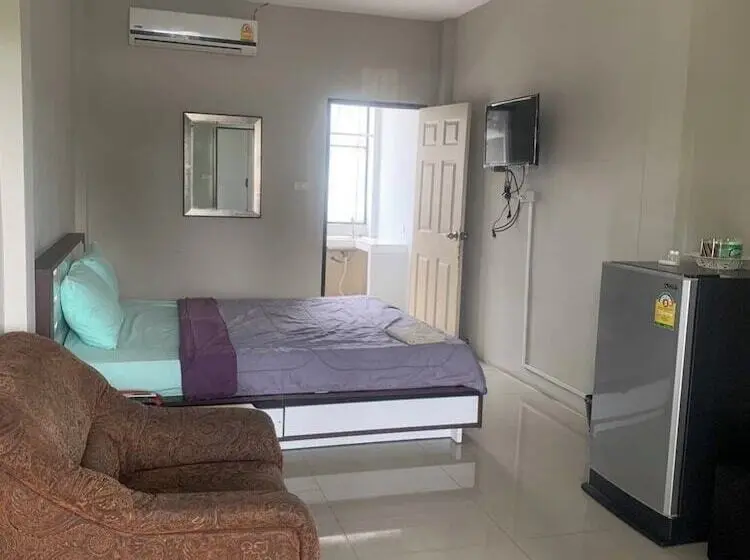 اتاق استاندارد, Rayonghouse Resort