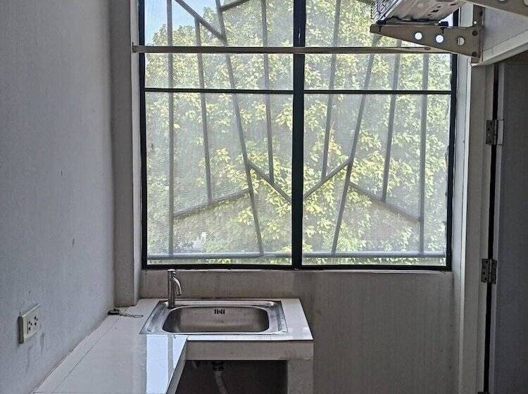 Номер Economy, Rayonghouse Resort