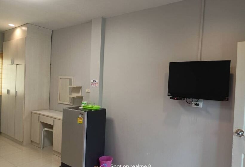 Номер Economy, Rayonghouse Resort