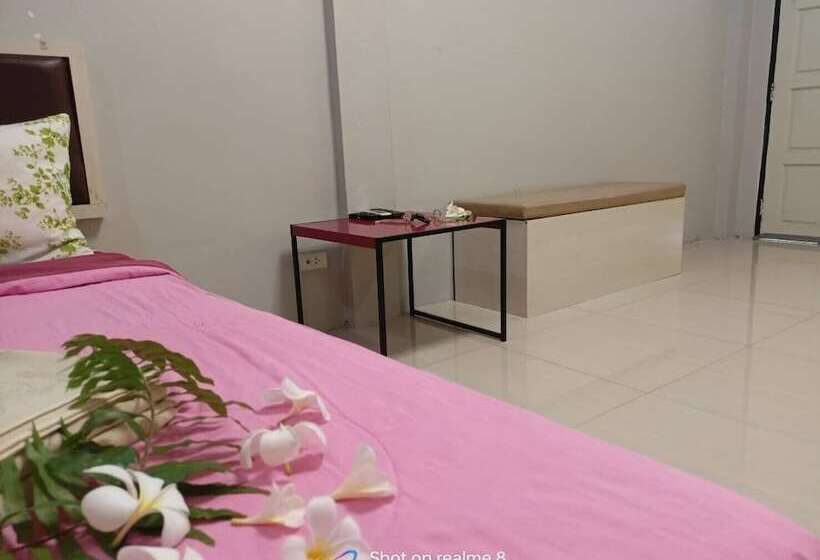 Номер Economy, Rayonghouse Resort