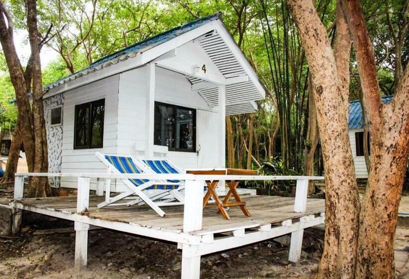 Quarto standard vista mar, Sangthain Hills