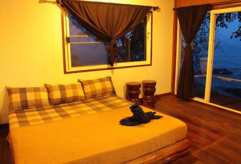 غرفة قياسية سرير كينج, Sangthain Hills