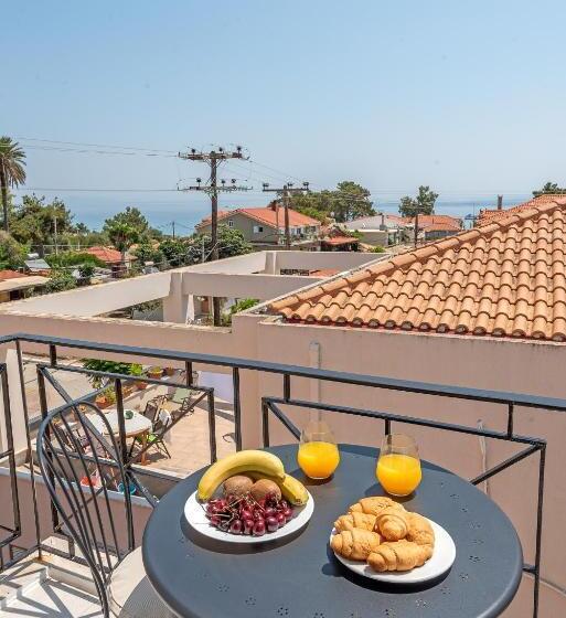 Номер Стандарт Боковой Вид на Море, Costa Azzurra