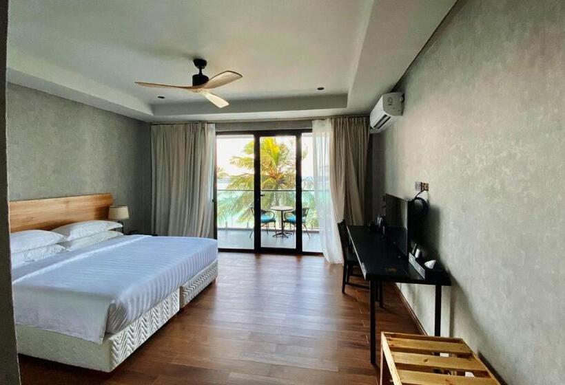 اتاق سوپریور یک تخته با چشم‌انداز دریا, Plumeria Maldives