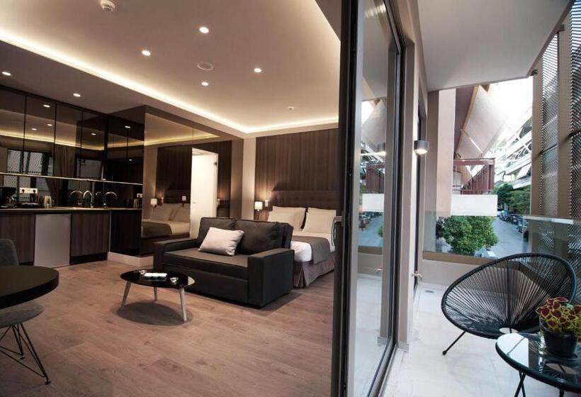 발코니 디럭스 룸, Athens Platinum Rooms And Suites