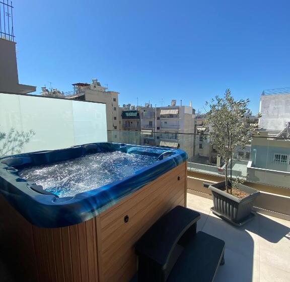 자쿠지 스위트, Athens Platinum Rooms And Suites