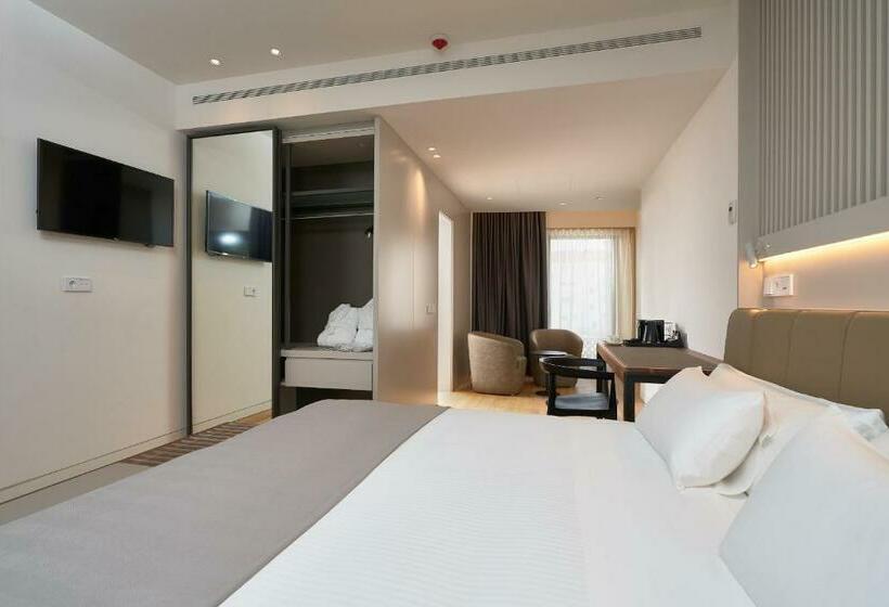 سوییت جونیور, Kivir