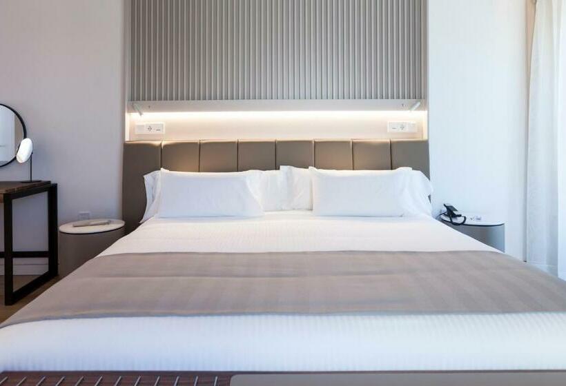 سوییت جونیور, Kivir