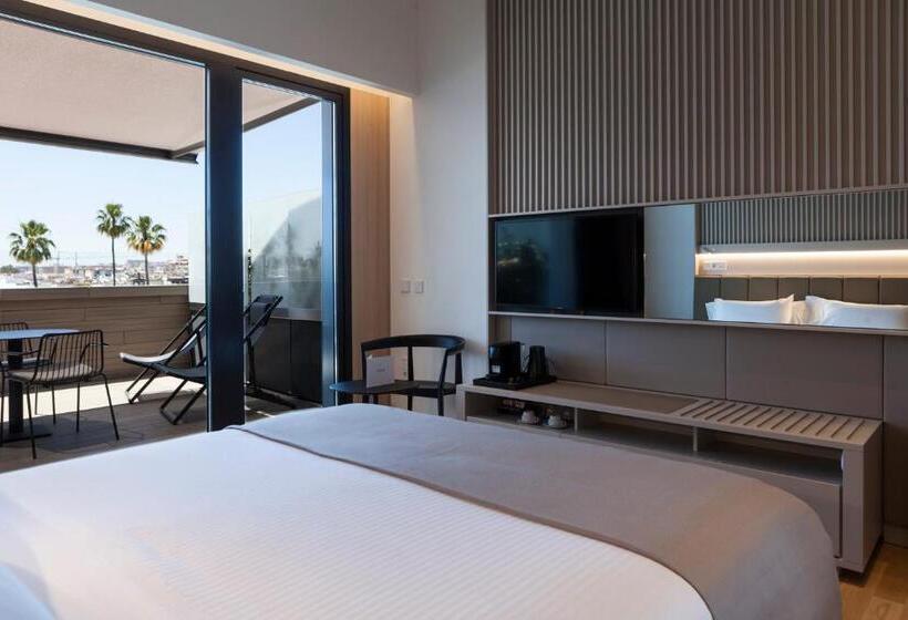 Premium room with terrace, Kivir