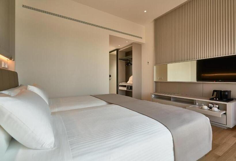 Premium room with terrace, Kivir