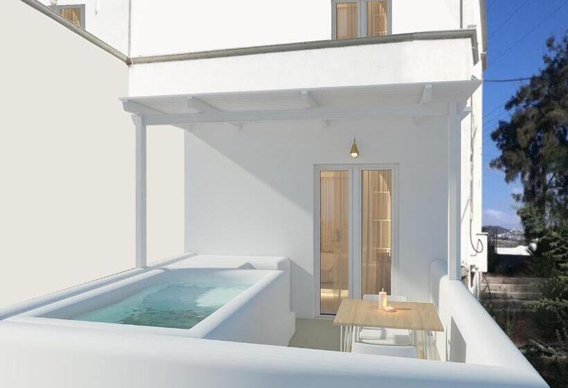 جناح إدارى مطل على البحر, Petri Suites