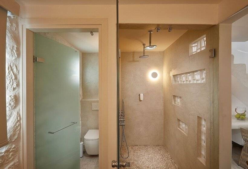 복층 룸, Petri Suites