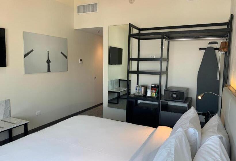 غرفة قياسية سرير كينج, Radisson Hotel Monterrey San Jeronimo