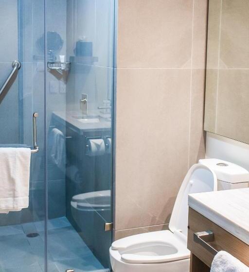 Люкс Deluxe Кровать Кинг, Radisson Hotel Monterrey San Jeronimo