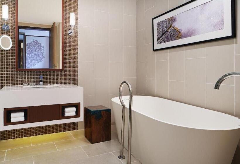 Номер Стандартный Кровать Куин, The Westin Desaru Coast Resort