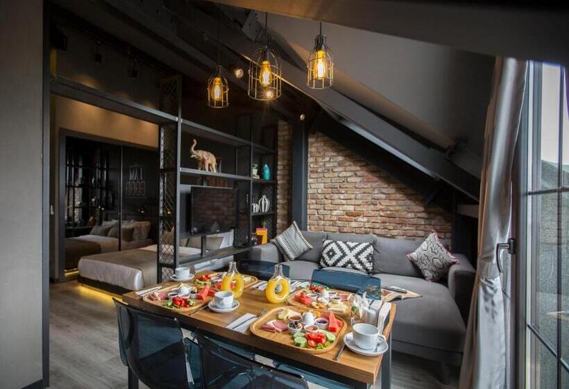 ペントハウスルーム, Cityloft 161