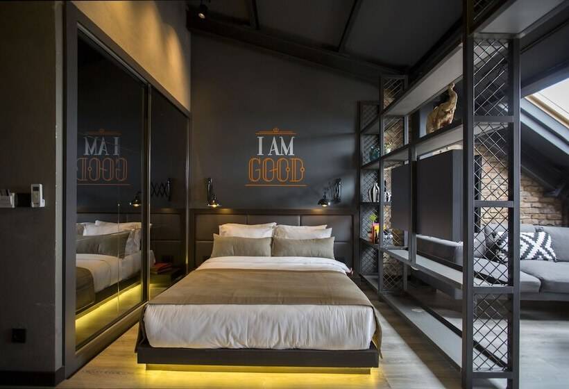 ペントハウスルーム, Cityloft 161