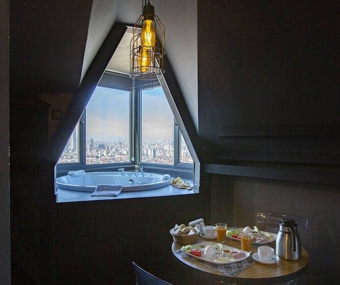 ハイドロマッサージバス付きスイート, Cityloft 161