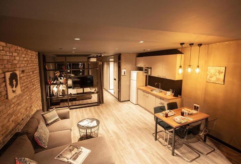 ハイドロマッサージバス付きスイート, Cityloft 161