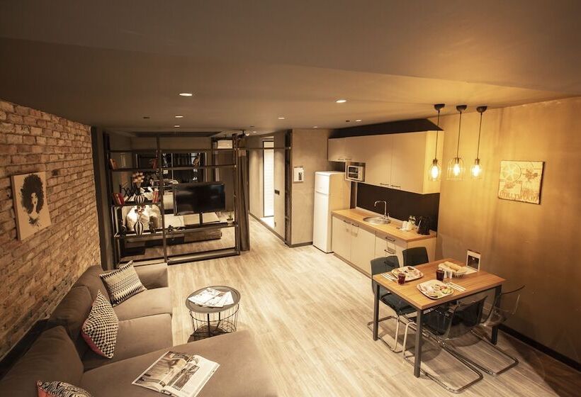 スイート, Cityloft 161