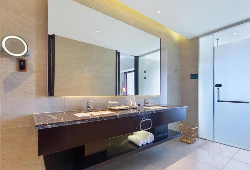 Семейный Номер, Mangrove Tree Resort World Sanya Bay Coconut