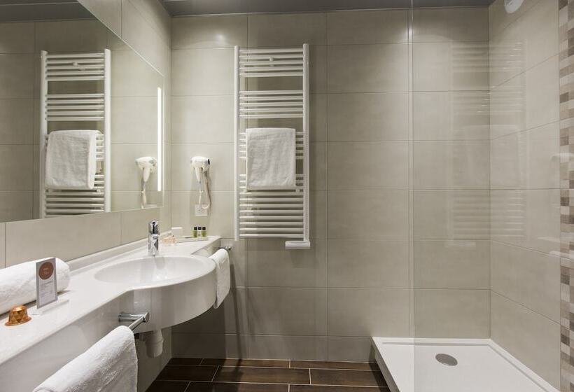 标准三人间, B&b Hotel Strasbourg Nord Schiltigheim Lac 4 étoiles