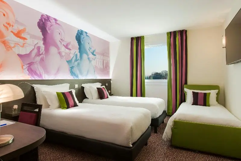 スタンダードトリプルルーム, B&b Hotel Strasbourg Nord Schiltigheim Lac 4 étoiles