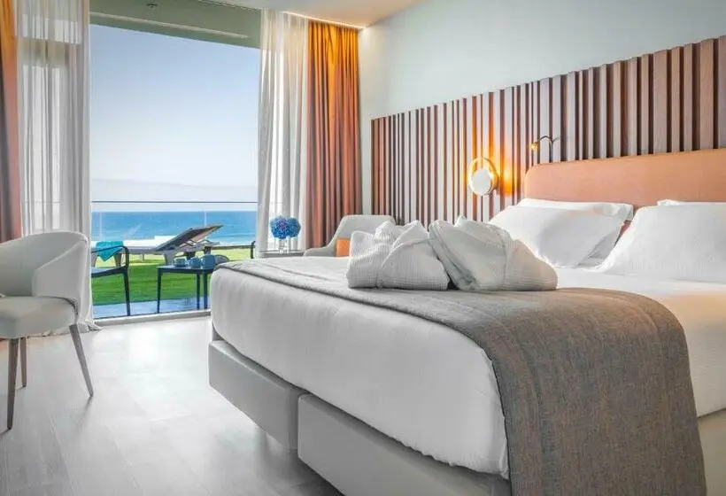 سوییت با چشمانداز دریا, Verde Mar & Spa