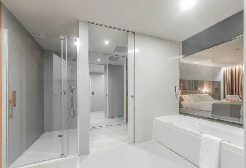 سوییت با چشمانداز دریا, Verde Mar & Spa