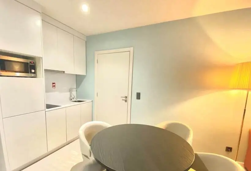 سوییت با چشمانداز دریا, Verde Mar & Spa