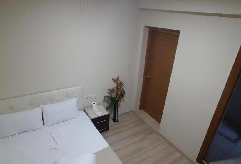 اتاق استاندارد, Agora Park