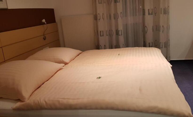 스탠다드 룸, Habana