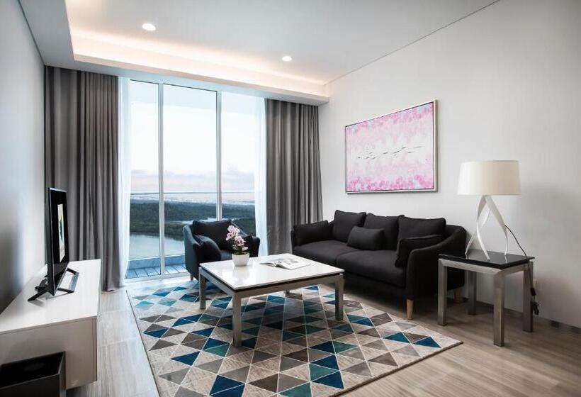 Апартаменты Premium 2 Спальни, Pinetree Marina Resort