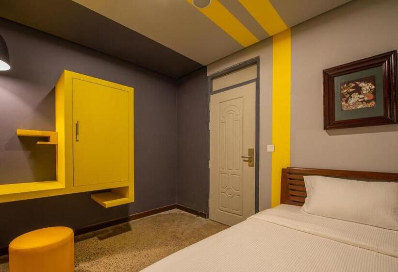 バスルーム共有のシングルスタンダード, The Twizt   Lifestyle Hostel &