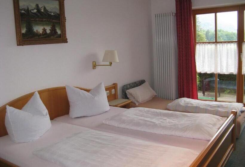 スタンダードトリプルルーム, Alpenhotel Allgäu