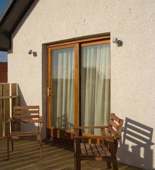 スタンダードルーム, Broad Bay House