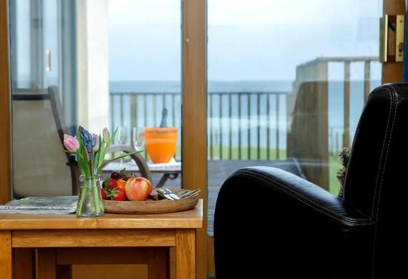 4ベッドルームアパートメント, Broad Bay House