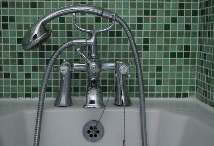 Номер Стандарт, Glenan Lodge Self Catering