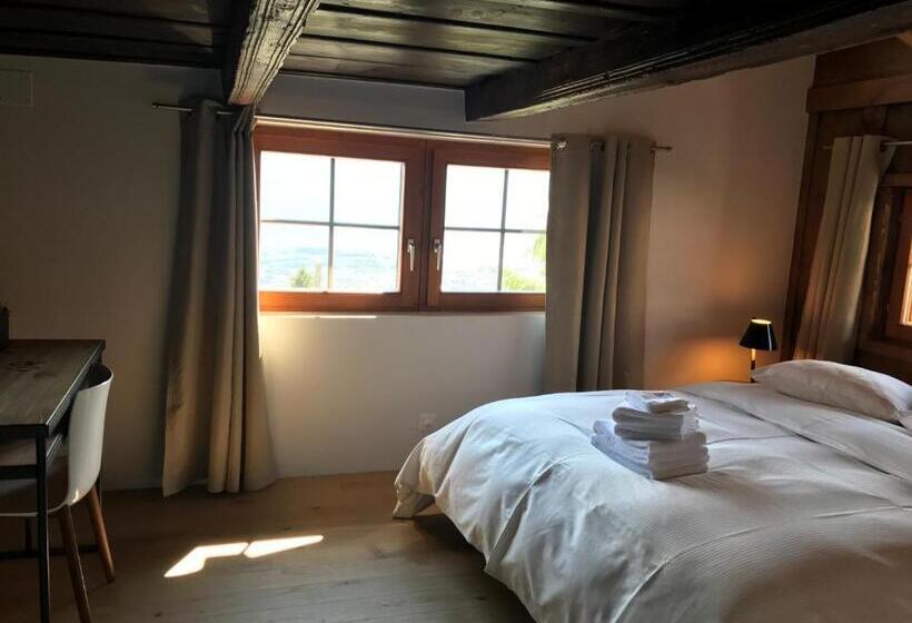 חדר משפחתי נוף להרים, La Grande Maison